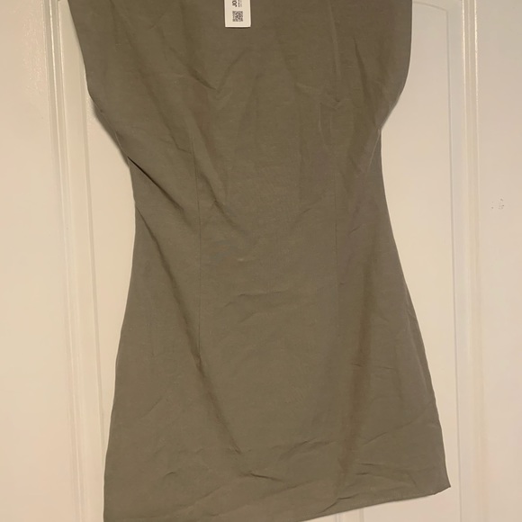 Zara Dress - Picture 3 of 3